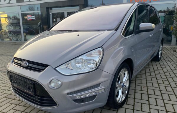 Ford S-MAX 2.0 TDci automat 7 miestny 120kw